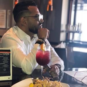 Meet your Posher, George jayy